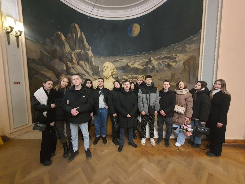 � ������ ������������ 81 ��������� ������ � �������������� �����, �������� �������� ������������� ����������.