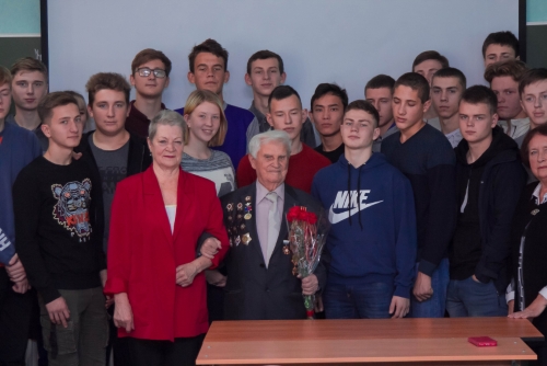 ������� ��������� � ���������� ������������ ������ ����� ��������� ����� 1941 ����