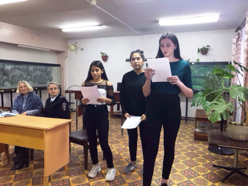 �� �� ���