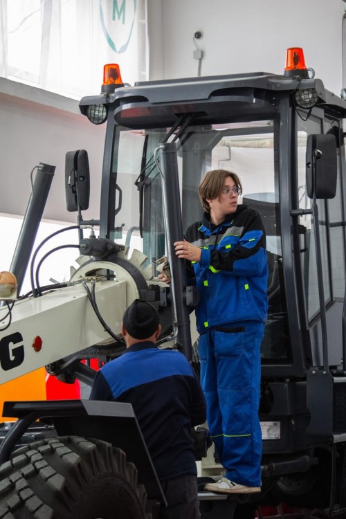 ������� ������� � �������� �������������� ���������� ���������� ��������.