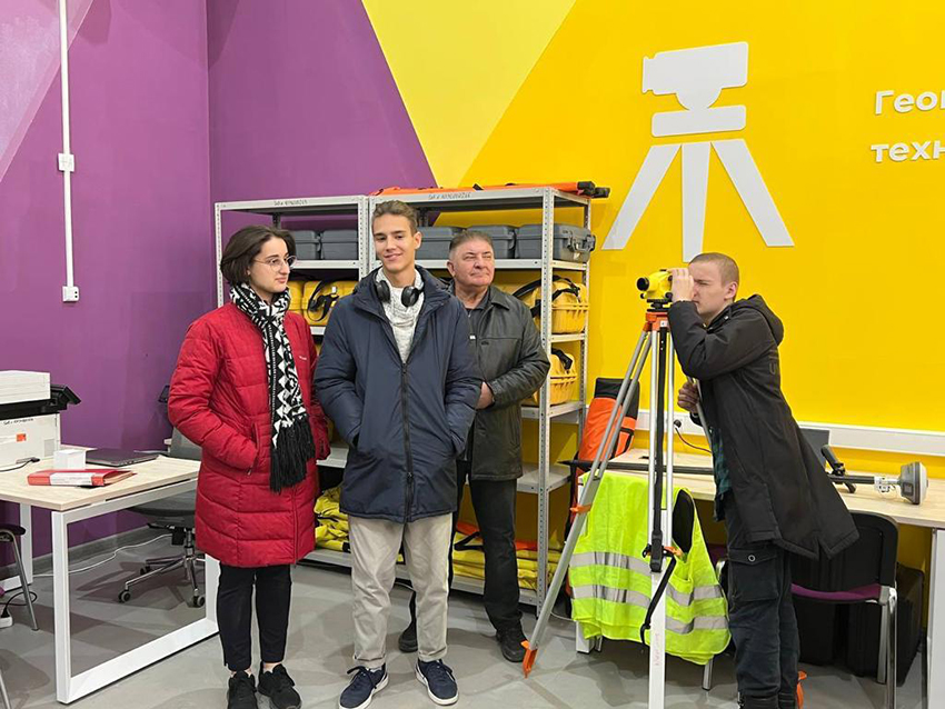 WhatsApp Image 2022-10-22 at 15.42.27.jpeg