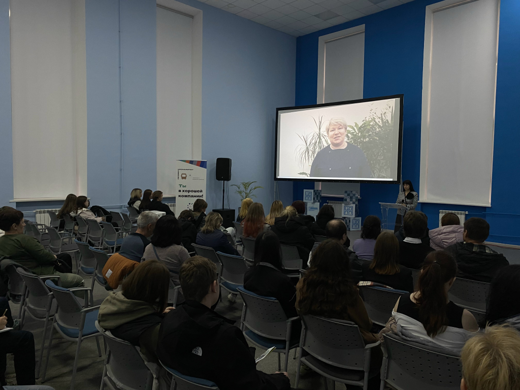 2023-10-21 10.24.33.png