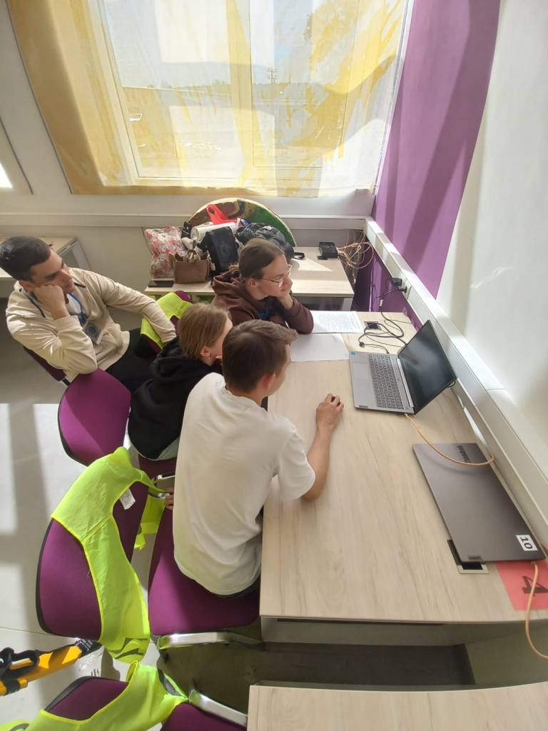 WhatsApp Image 2024-04-23 at 08.51.31.jpeg