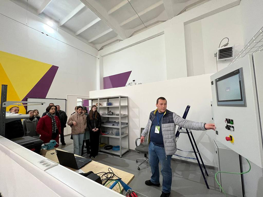 WhatsApp Image 2022-10-22 at 15.42.09.jpeg