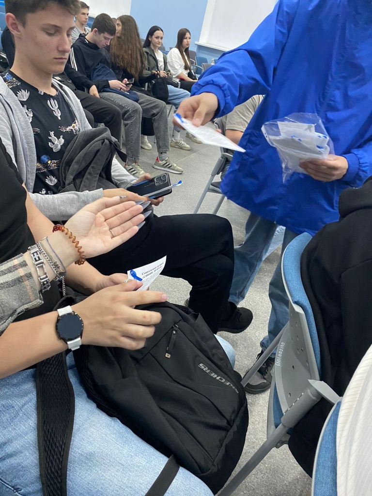 WhatsApp Image 2024-04-27 at 14.35.22.jpeg