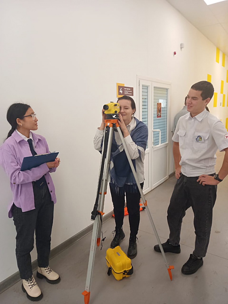 WhatsApp Image 2022-11-30 at 14.37.29.jpg