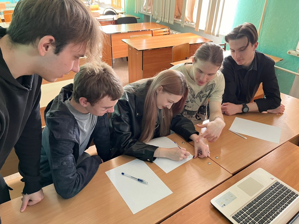 WhatsApp Image 2024-04-03 at 10.25.00.jpeg