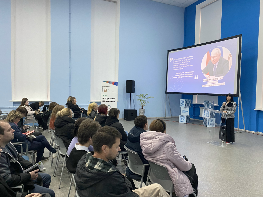 2023-10-21 10.26.55.png